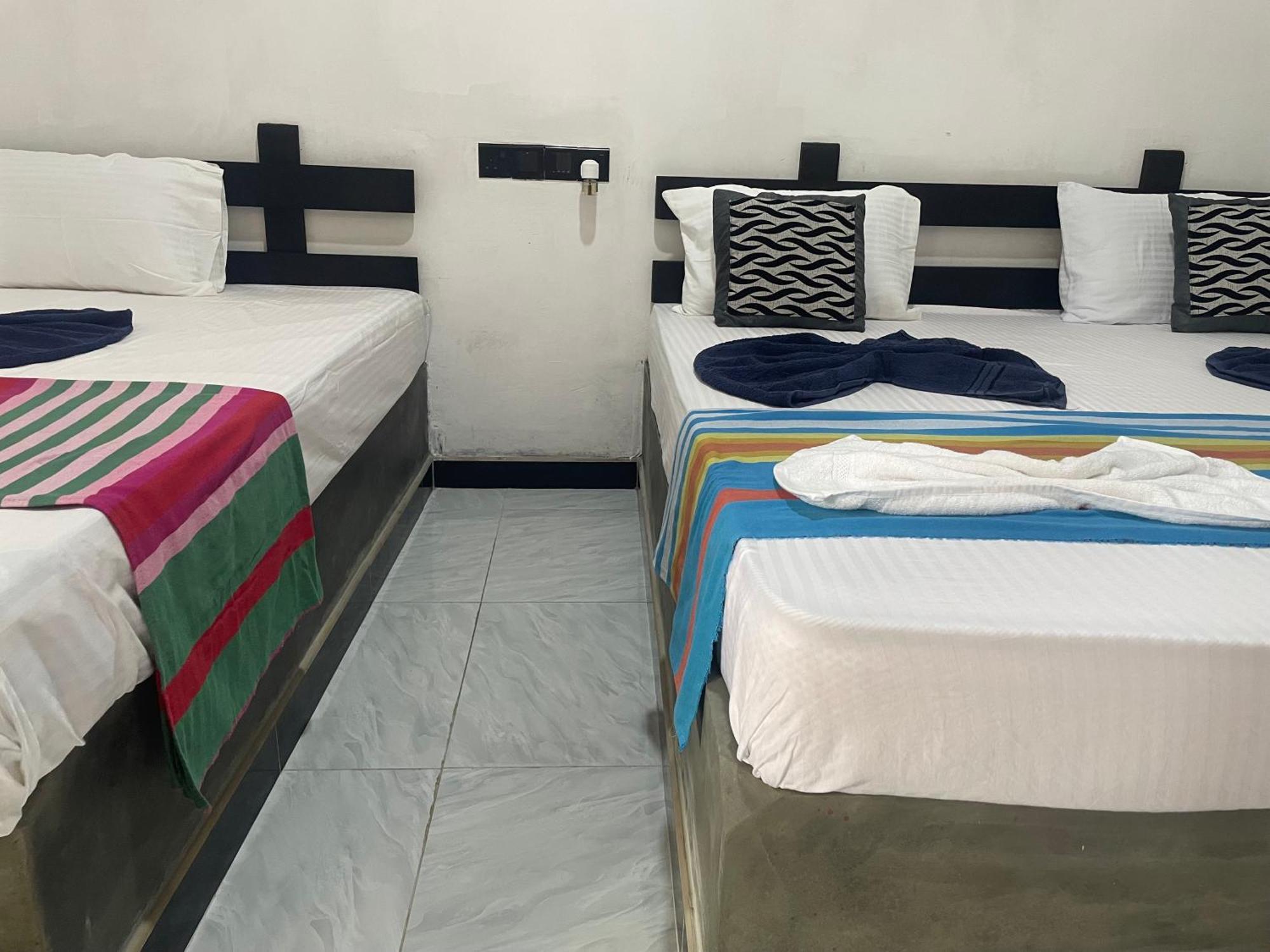 Yashi'S Place Сигирия Экстерьер фото